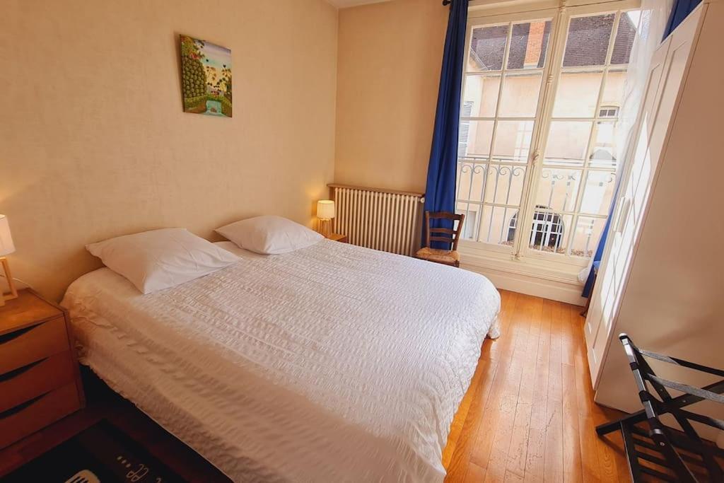 Bouchardine - Centre - Parking Gratuit - Hospices Hotel Бон Екстериор снимка